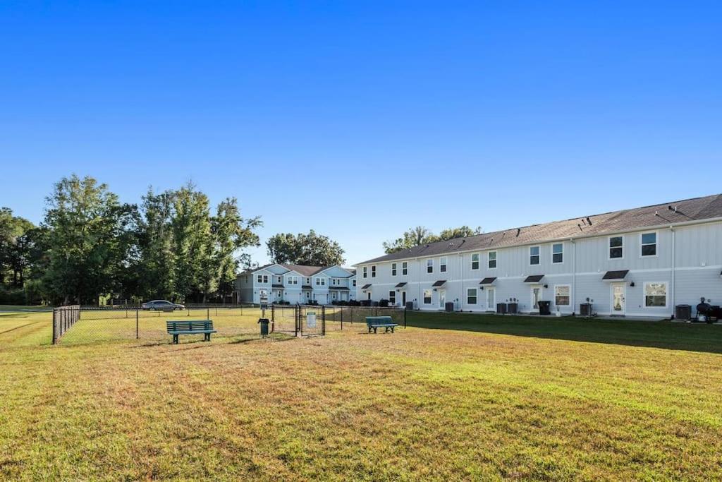 Luxury Townhome Near Downtown And Pensacola Beach Bagian luar foto