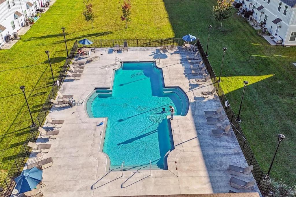 Luxury Townhome Near Downtown And Pensacola Beach Bagian luar foto