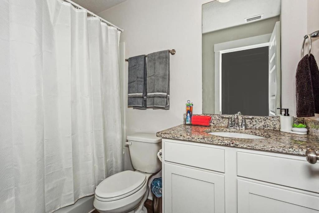 Luxury Townhome Near Downtown And Pensacola Beach Bagian luar foto